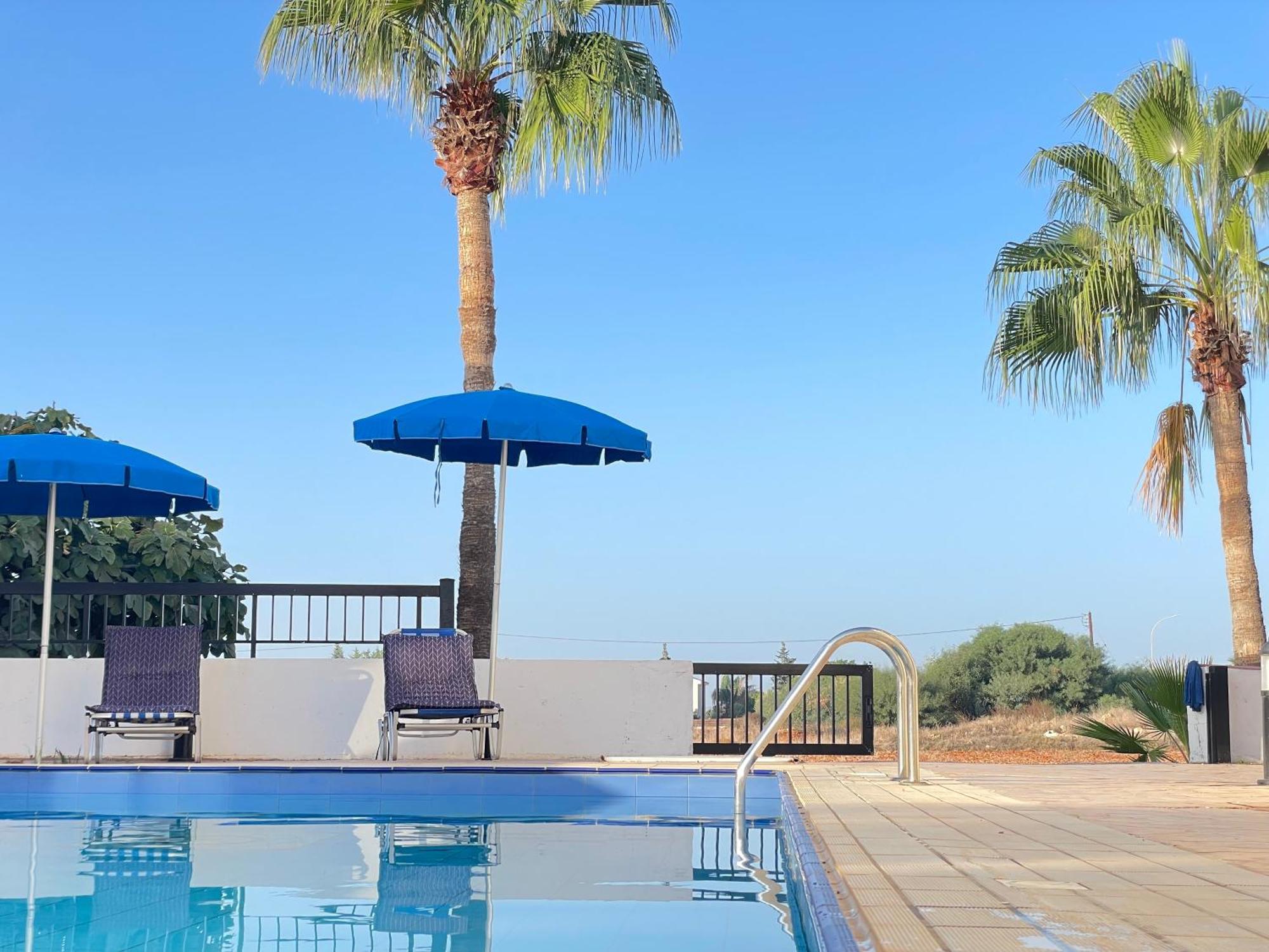 Sunset Pearl Vila